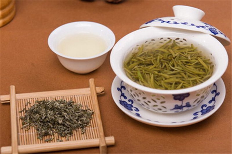 都匀毛尖：贵州绿宝石的盛夏时刻